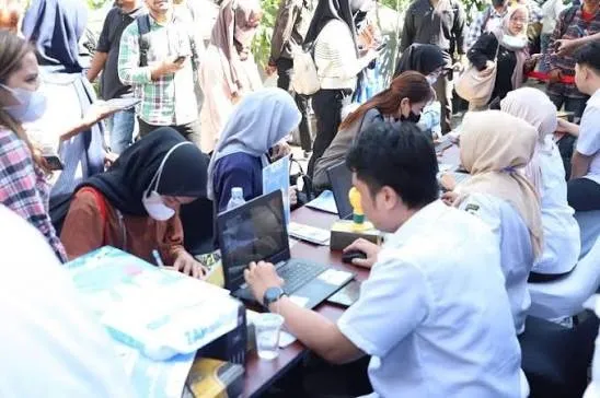 Para pencari kerja