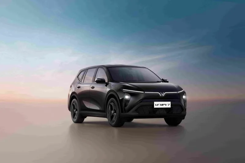 VinFast VF MPV 7 meraih penghargaan Marketeers Editor’s Choice Award 2026 dengan tujuh kursi, fitur modern, dan program Drive Worry Free.