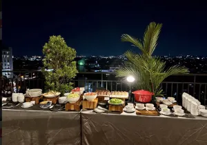 Nikmati BBQ All You Can Eat di Rooftop 1O1 STYLE Yogyakarta Malioboro, Cukup Rp135 Ribu