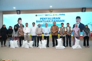 Zulhas Guyur 33,2 Juta Orang Bansos Beras, Ada Tambahan 1 Juta Ton!