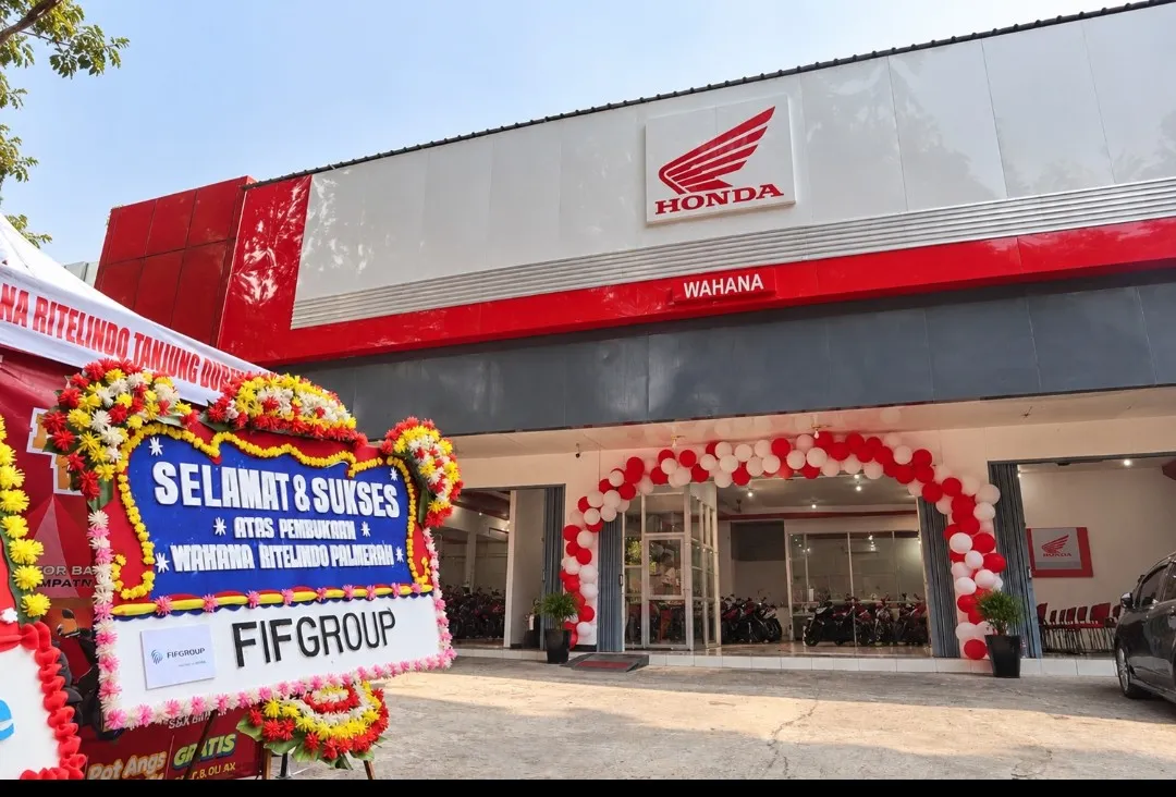 AHASS Wahana Palmerah menghadirkan promo servis motor Honda dengan dua pilihan paket hemat. Konsumen bisa menjaga performa motor tetap optimal.