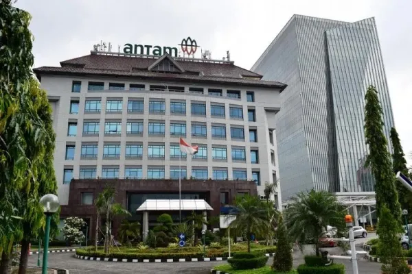 Laba Antam Melejit 36% Jadi Rp6,4 Triliun, Hilirisasi Nikel dan Bauksit Jadi Andalan!