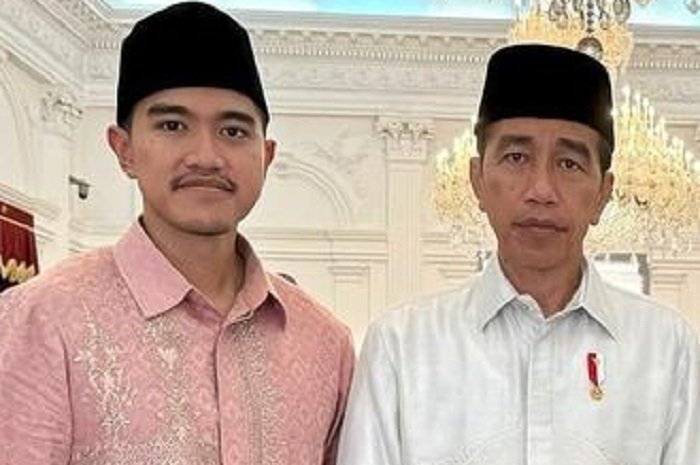 Presiden Joko Widodo Bersama Ketua Umum Partai Solidaritas Indonesia Kaesang Pangarep. (Instagram.com@kaesangp)