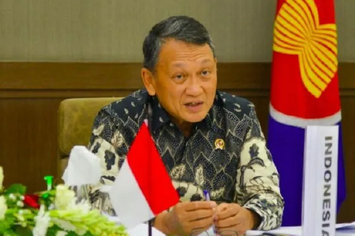 Tanggapi Pertanyaan Wartawan Seputar Reshuffe Kabinet, Menteri ESDM Arifin Tasrif: Tunggu Saja