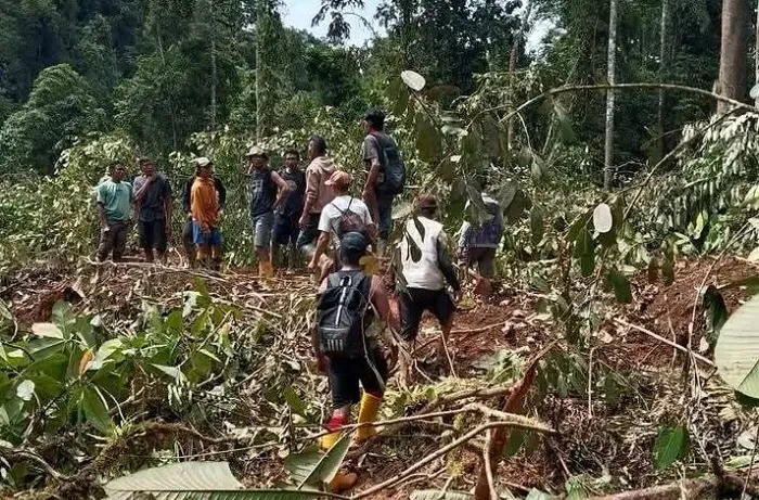 Bencana di Tengah Kemarau: Rumah Roboh, Warga Mengungsi, Korban Hilang
