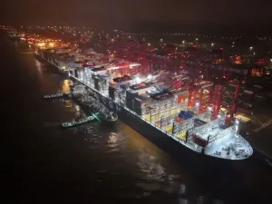 Dukung Dekarbonisasi Industri Maritim Global, Shanghai Electric Tuntaskan Pengisian Biometanol Skala Besar Pertama untuk Perusahaan Pelayaran Internasional