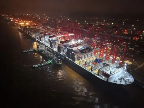Dukung Dekarbonisasi Industri Maritim Global, Shanghai Electric Tuntaskan Pengisian Biometanol Skala Besar Pertama untuk Perusahaan Pelayaran Internasional