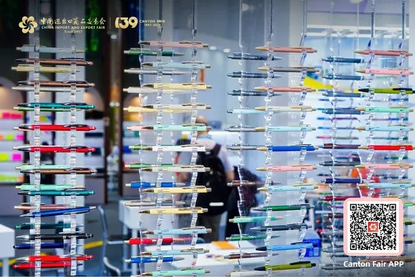 Canton Fair Ke-139: AI, Kustomisasi Kreatif, dan Desain Berbasiskan Detail Dorong Inovasi Produk Alat Tulis dan Perkantoran