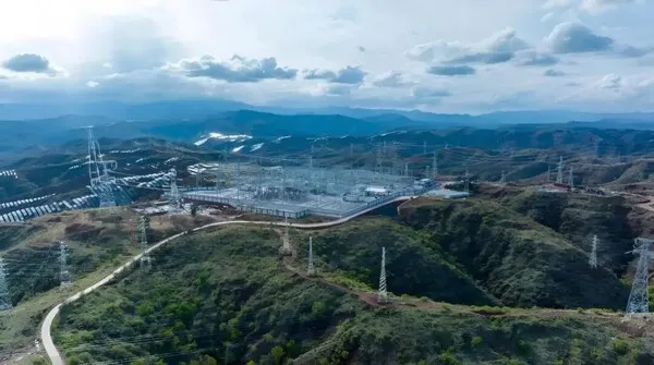 Yunnan Power Grid Bangun "Bearer Network" Generasi Baru Berkecepatan Tinggi dengan Solusi SPN dari Huawei