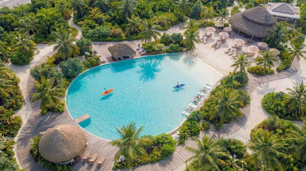 Crystal Lagoons Luncurkan Model Baru Small Lagoons by Crystal Lagoons™ Seluas 500 m², Menandai Akhir Era Kolam Renang Komersial
