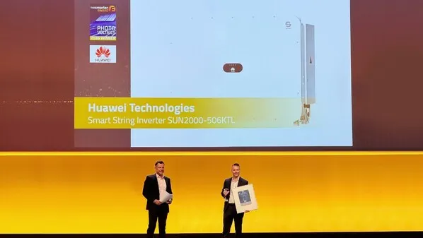 Inverter Smart String 506 kW Huawei Raih Smarter E AWARD di Ajang Intersolar Europe 2026