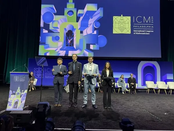 Dua Alumni Peking University Raih "Fields Medal", Sebanyak 14 Akademisi PKU Tampil di ICM 2026