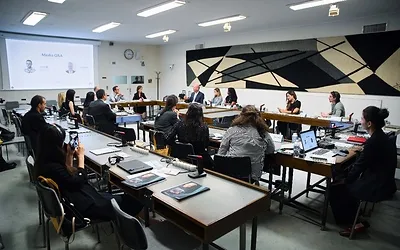 Menutup Kesenjangan Literasi Digital Berpotensi Mendorong PDB Global hingga Triliunan Dolar